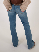 Load image into Gallery viewer, Kan Can High Rise Flare Jeans