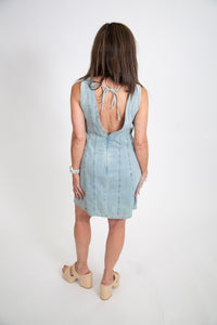 V-neck Open Back Denim Dress | Light Wash