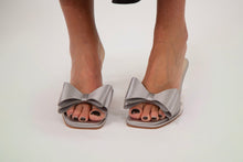 Load image into Gallery viewer, Holland Kitten Heel | Silver