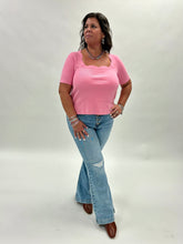 Load image into Gallery viewer, Scallop Ribbed Knit Top