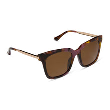 Load image into Gallery viewer, Bella Sunglasses by DIFF