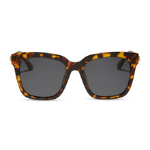 Load image into Gallery viewer, Bella Sunglasses by DIFF