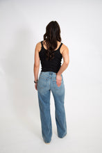 Load image into Gallery viewer, Pointelle Button-Front Tank | Black