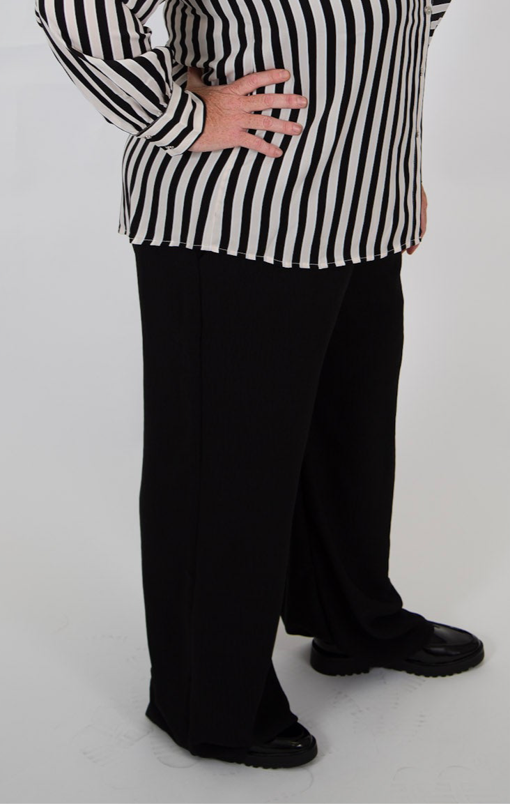 Curvy Smocked Wide Leg Pant