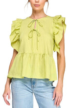 Load image into Gallery viewer, Curvy Tie-Front Flutter Sleeve Top
