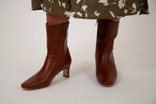 Load image into Gallery viewer, Adler Ankle Boot | Cognac