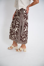 Load image into Gallery viewer, Floral Print Linen Wrap Skirt