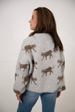 Load image into Gallery viewer, Leopard Knit Crewneck Sweater