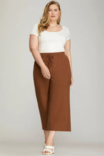 Load image into Gallery viewer, Capri Knit Pants