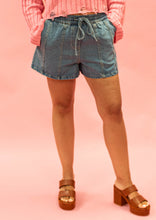Load image into Gallery viewer, Drawstring Denim Shorts