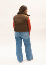 Load image into Gallery viewer, Puffer Vest | Brown