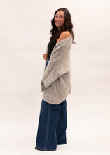 Load image into Gallery viewer, Stitched Contrast Cardigan