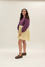 Load image into Gallery viewer, Contrast Quilted Knit Pleated Dress
