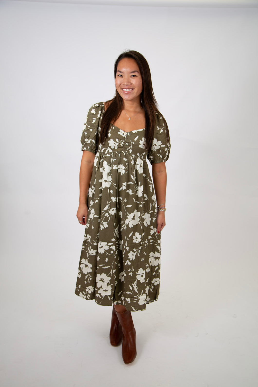 Floral Sweetheart Neck Midi Dress