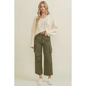 Cable Knit Cropped Sweater (Cream)