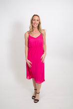 Load image into Gallery viewer, Chiffon Pleated Midi Dress