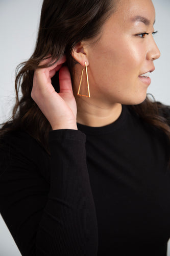 Geo Triangle Hoop