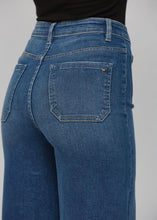 Load image into Gallery viewer, Front Pocket Wide Leg by Mica Denim