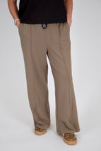 Load image into Gallery viewer, Drawstring Wide Leg Knit Pant