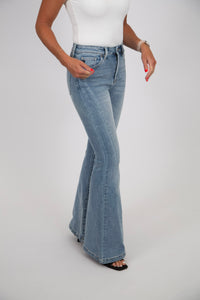 Kan Can High Rise Super Flare with Front Seam
