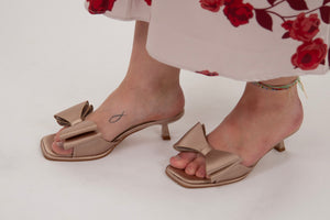 Holland Kitten Heel | Natural