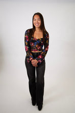 Load image into Gallery viewer, Drape Back Floral Top