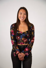 Load image into Gallery viewer, Drape Back Floral Top