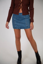 Load image into Gallery viewer, Low Waist Denim Skirt