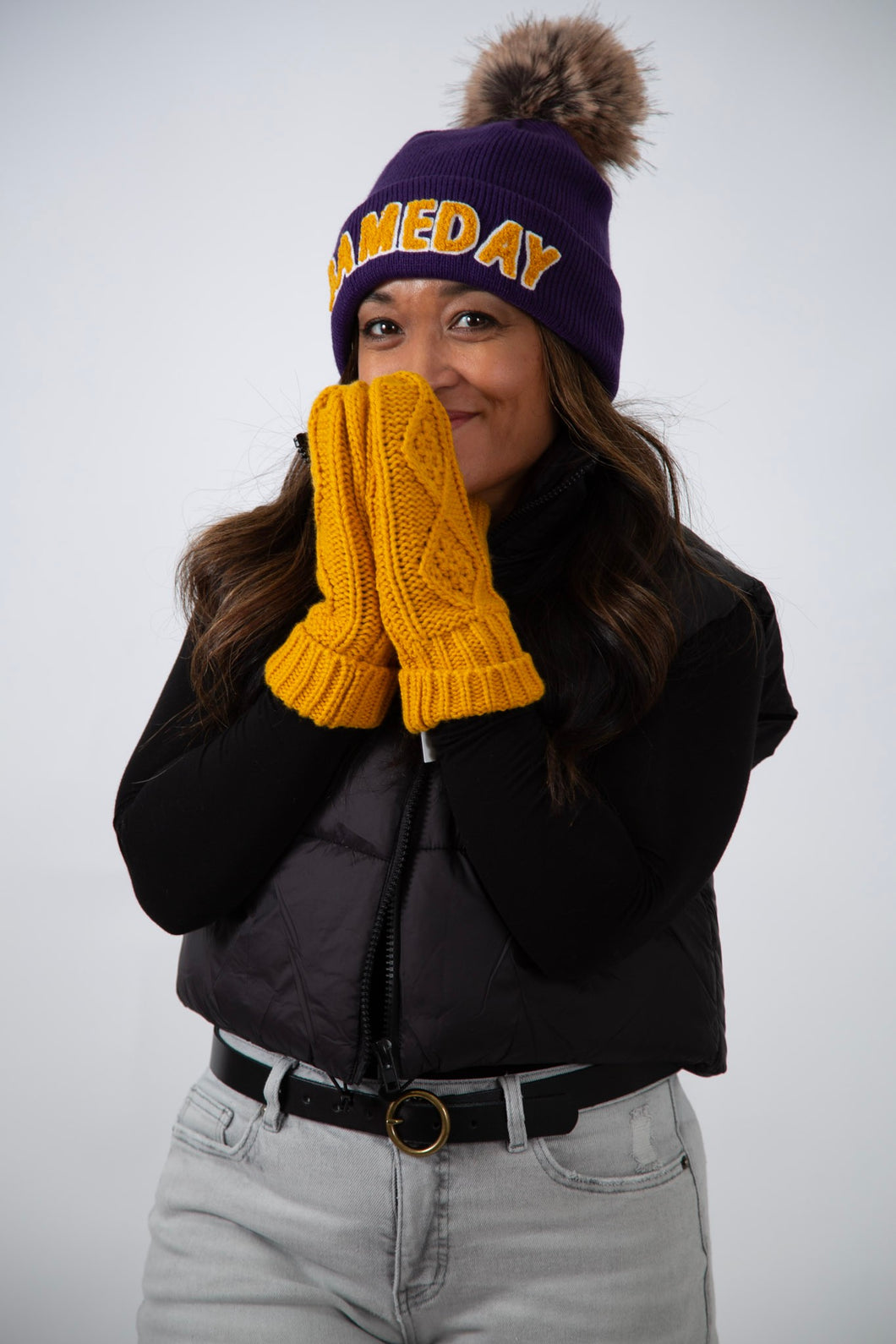 Cable Knit Mittens | Gold