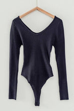 Load image into Gallery viewer, Ribbed V-neck Long Sleeve Bodysuit (Black)