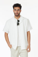 Load image into Gallery viewer, Men’s Textured Short Sleeve Shirt