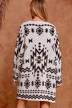 Load image into Gallery viewer, Curvy Aztec Cardigan